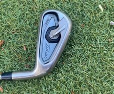 Titleit 4 iron
