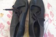 Tap Shoes So Danca brand about size 4