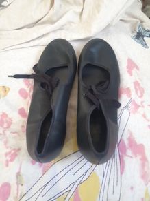 Tap Shoes So Danca brand about size 4