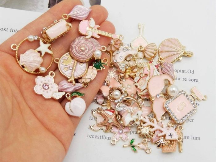 20 Pack Pink Enamel Paint Metal Charms Bulk Handmade Earrings Bracelets Necklaces Pendants Findings DIY Arts Projects Jewellery Making (FREE POSTAGE)