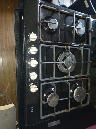 5 ring gas hob