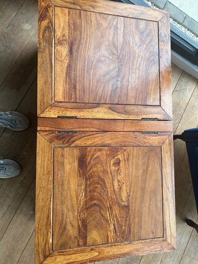 Coffee table with storage
