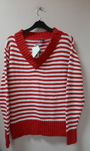 new jumper with tags