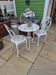 Bistro Set