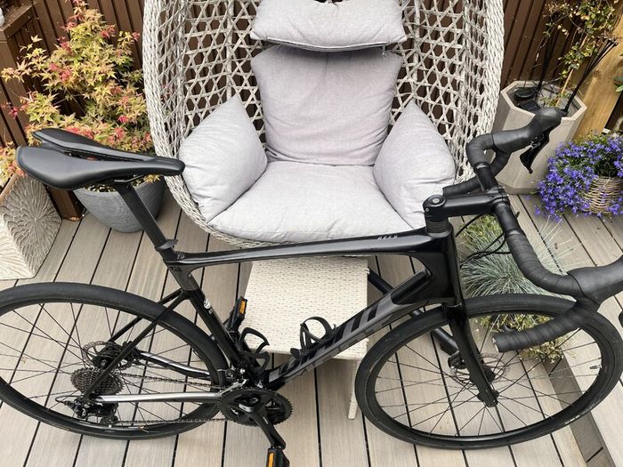 Giant Defy Black, Advanced 2 2022