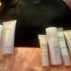 No 7 skin care set