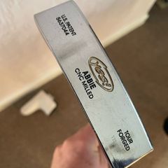 Yes putter