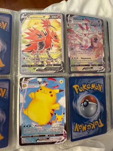 Pokemon Cards Bundle 200 Cards Spanish V, VMAX, GX & Full Art Styles