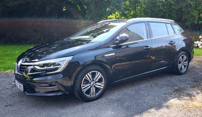 Renault Megane 2021 E-tech PHEV 160 Auto Iconic ST