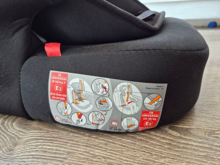 Booster seat