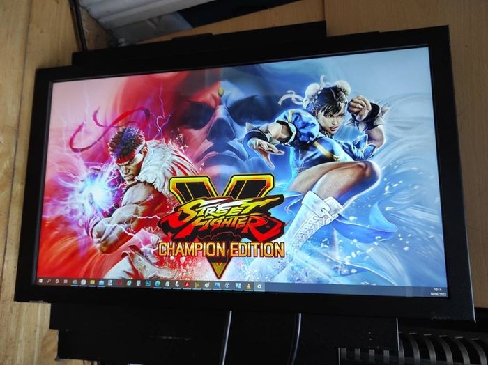 Home arcade/jukebox/digital signage/project monitor