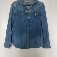 Levi's Shirt