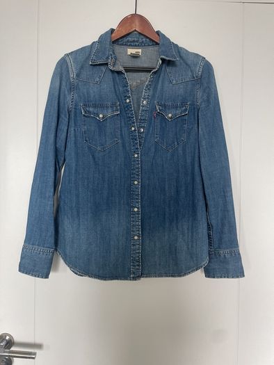 Levi's Shirt