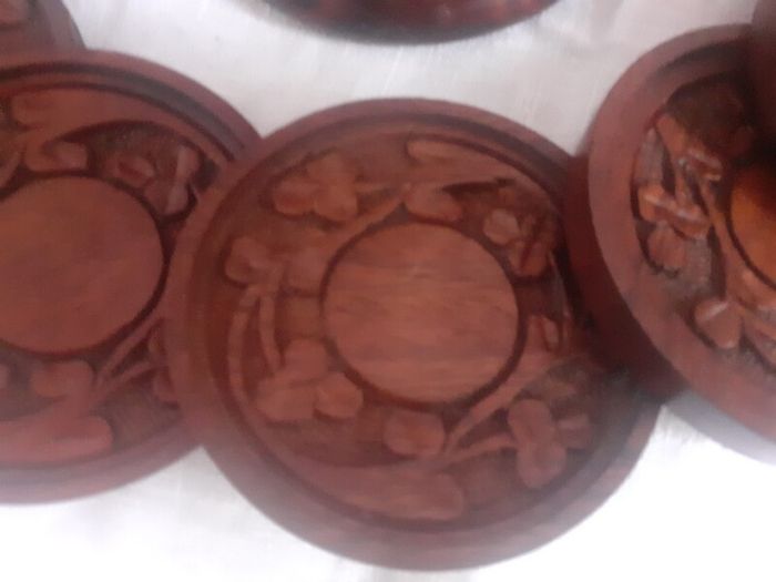 Wooden 8pce Coaster Set.