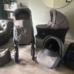 Venicci Travel System