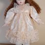 Porcelain dolls x 6 Image 6