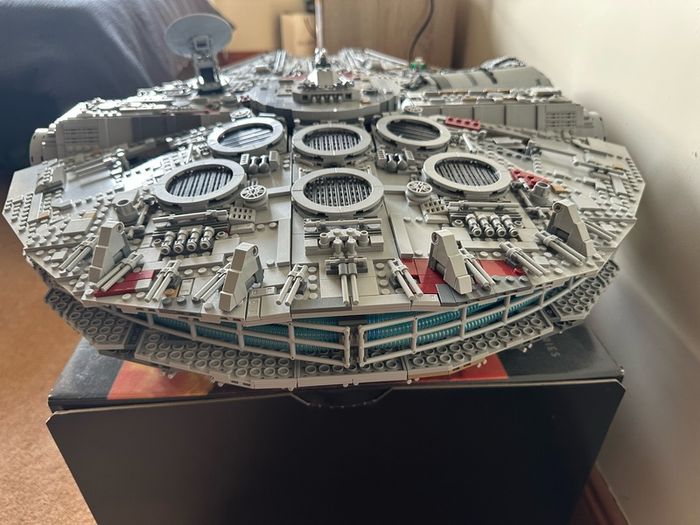 lego millennium falcon