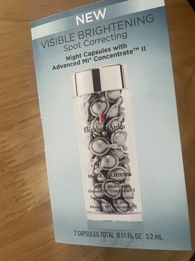 Elizabeth Arden capsules night