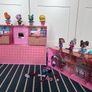 LOL dolls, LOL pop up store and carry case, accessories Image 2