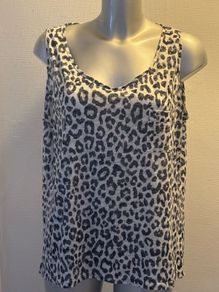 George animal print top size UK16/18 EU44/46 Postage included