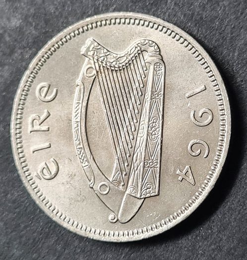 Ireland Excellent 1964 shilling Unc coin
