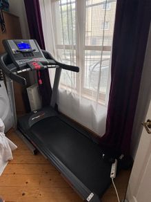 BH f2w dual treadmill - folding - in close to new condition
