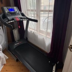BH f2w dual treadmill - folding - in close to new condition
