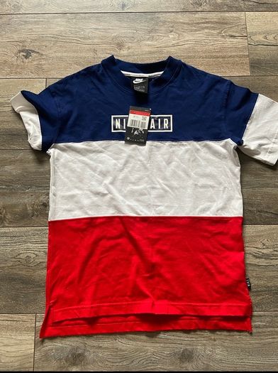 Bnwt Nike Top