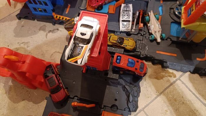 Hotwheels 6 sets
