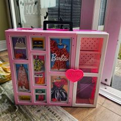 Barbie Wardrobe