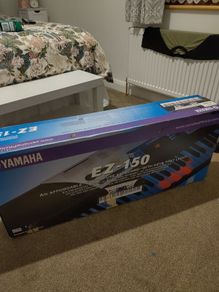 Yamaha EZ-150 electric piano keyboard (61 keys)