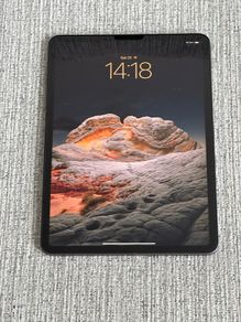 iPad Pro 11-inch 2nd Gen 128GB with Apple Pencil