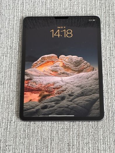 iPad Pro 11-inch 2nd Gen 128GB with Apple Pencil