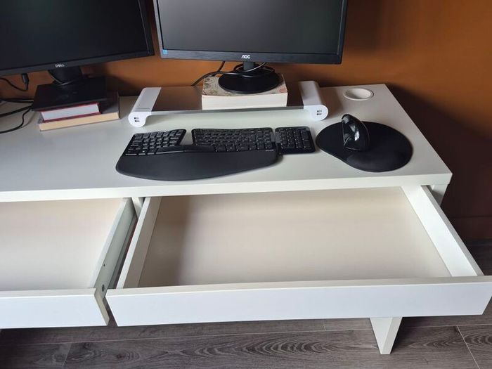 Office Desk