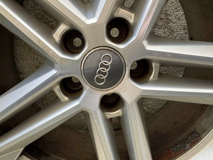 Audi Q5 2018 Alloys with good tyres