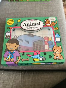 Jigsaw book - Animal rescue