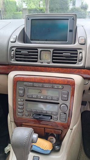 2002 Toyota Progres