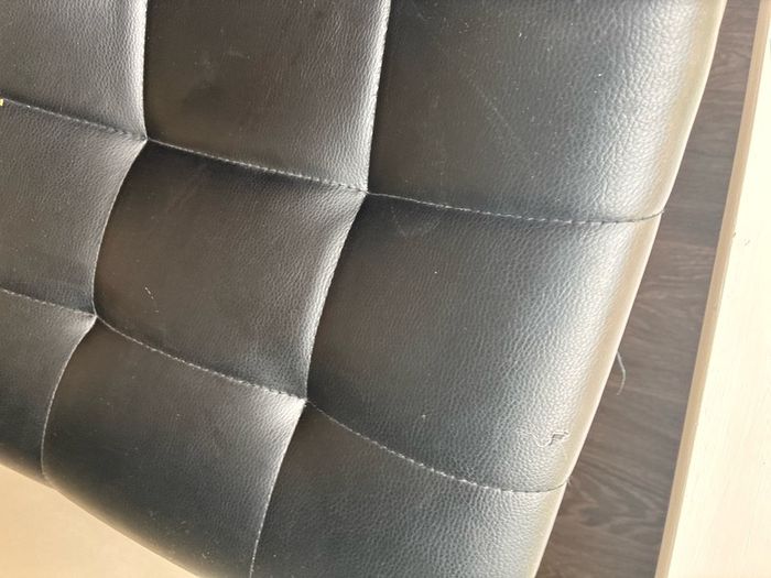 3x Black Faux Leather Quilted Bar Stools