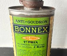Vintage Bonnex Car Cleaner Tin