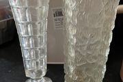 2 Retro Vases