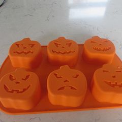 Silicone Pumpkin Cupcake Mould for Sale