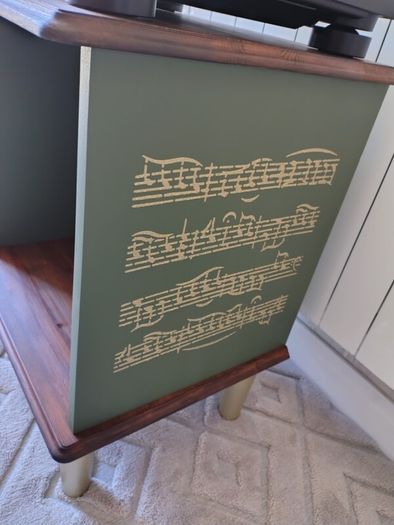 Cabinet for vinyl records storage