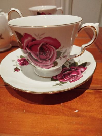 Gainsborough Bone china tea. Set