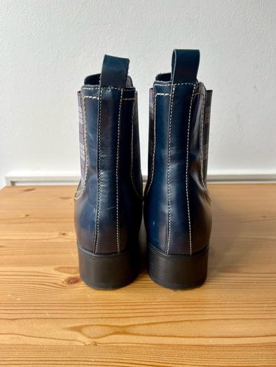 Luis Gonzalo ankle boots 39/6