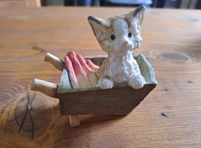 Kitten Tales Figurine 1999