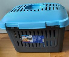 Trixie cat carrier, brand new