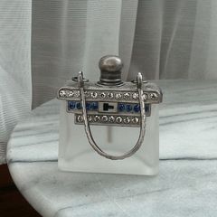 Scent bottle