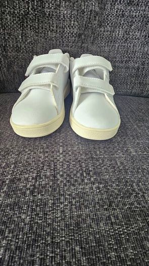 Adidas Trainers white