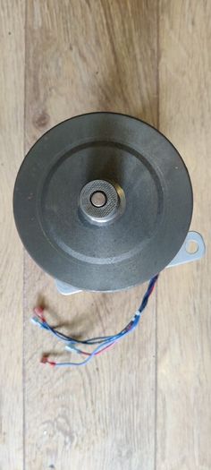 DC electric motor