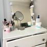 vanity table designed with lamp Image 4